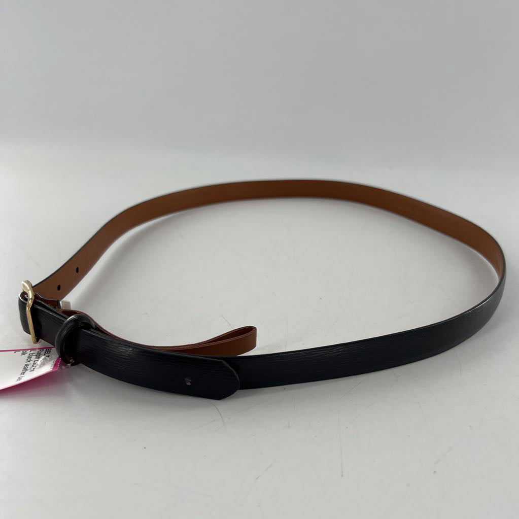 L black leather belt