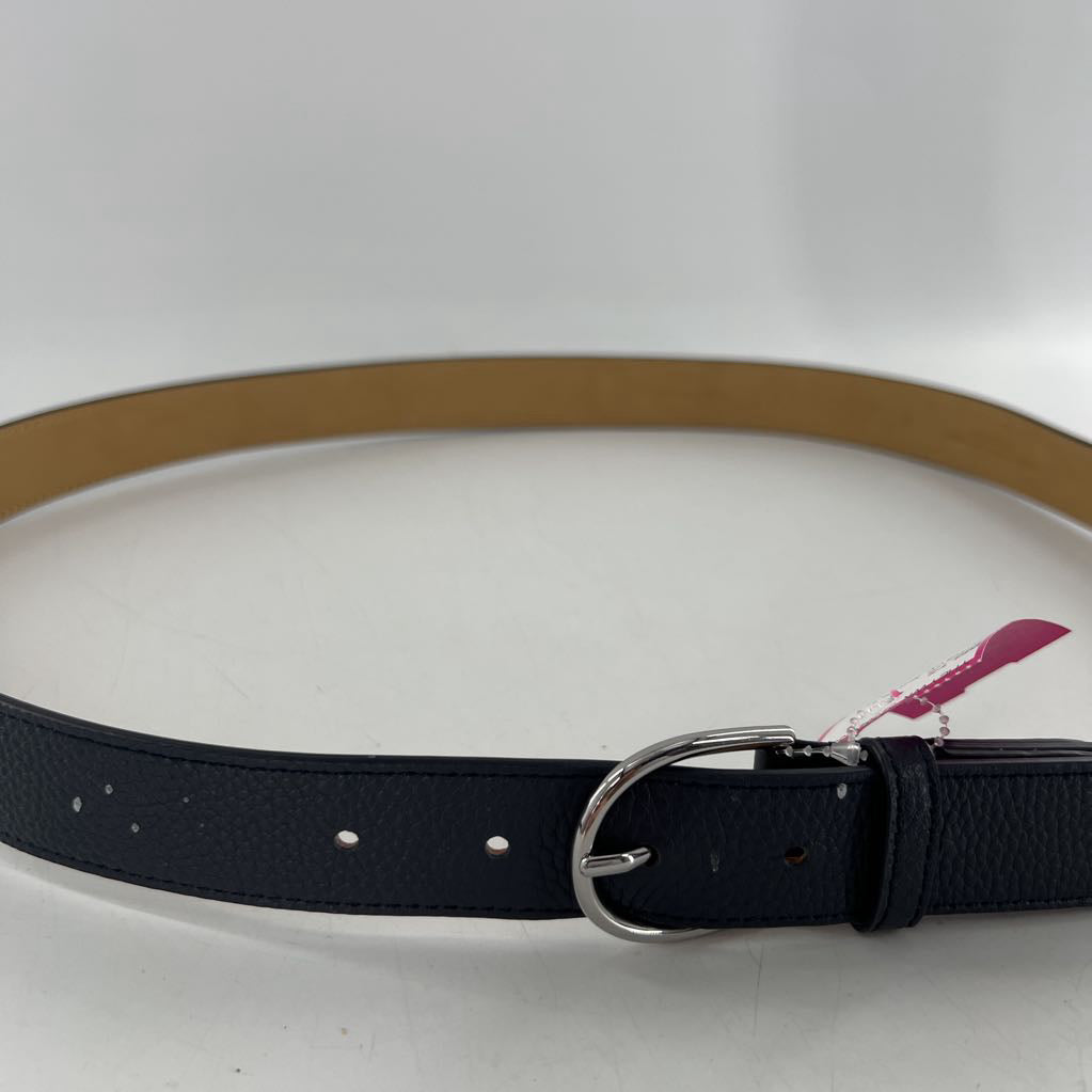 XL navy leather belt w/ silver buckle