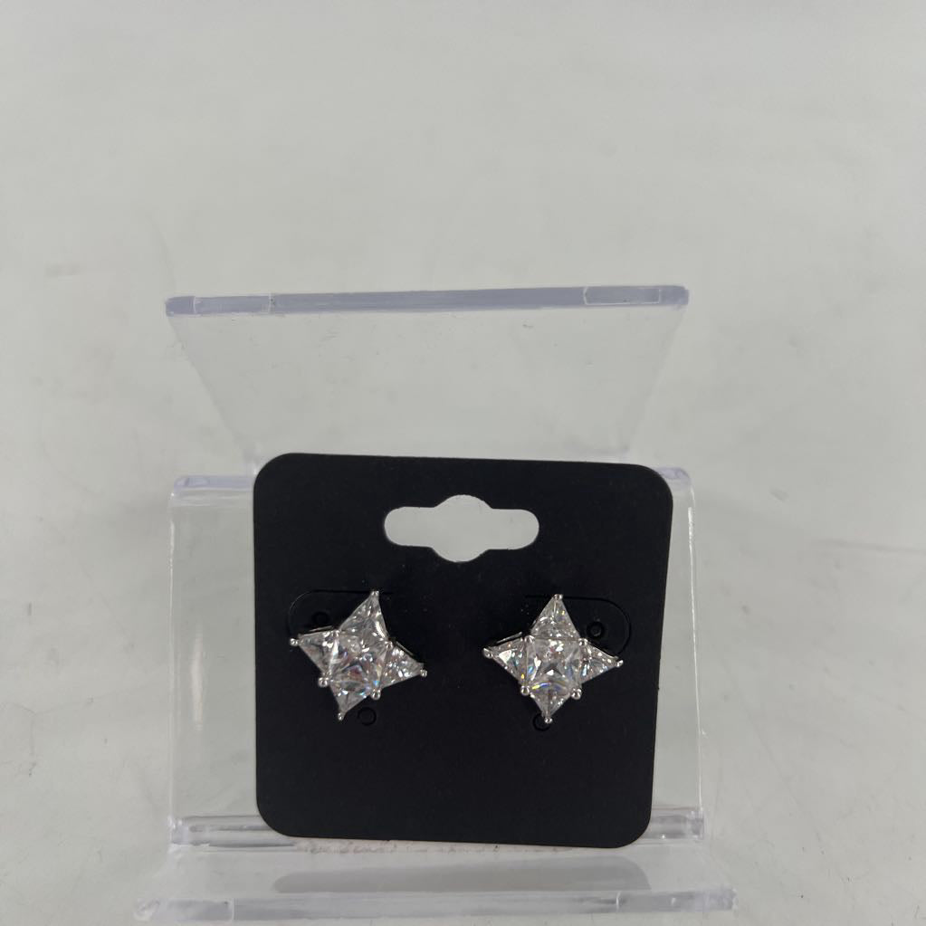 silver cz cluster stud earrings