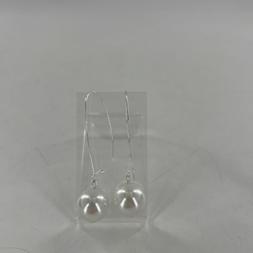 silver pearl drop earrings