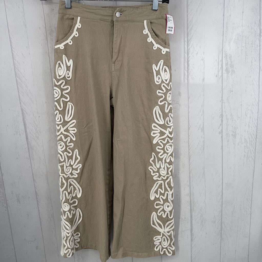 S embroidered crop jean