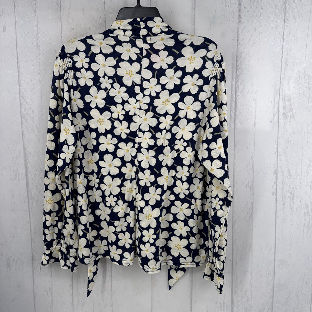 L flo print tie front l/s top
