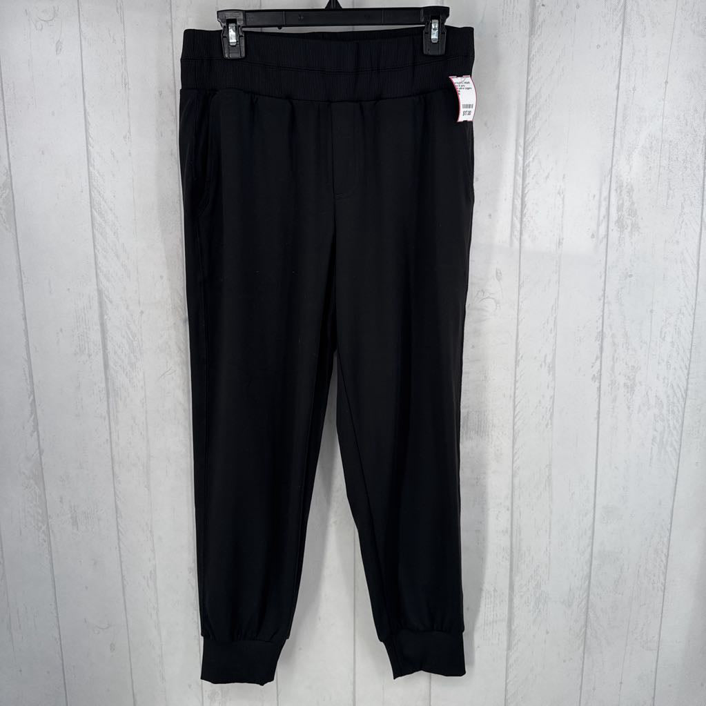 M pull-on joggers