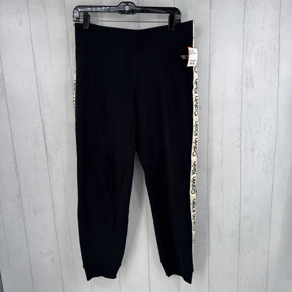 L pull-on joggers