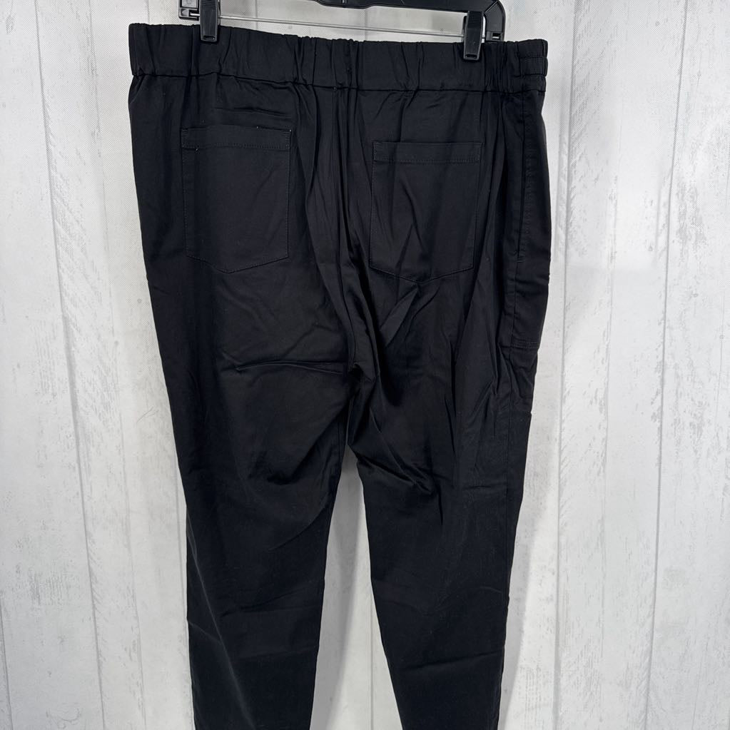 L belted slim leg pant