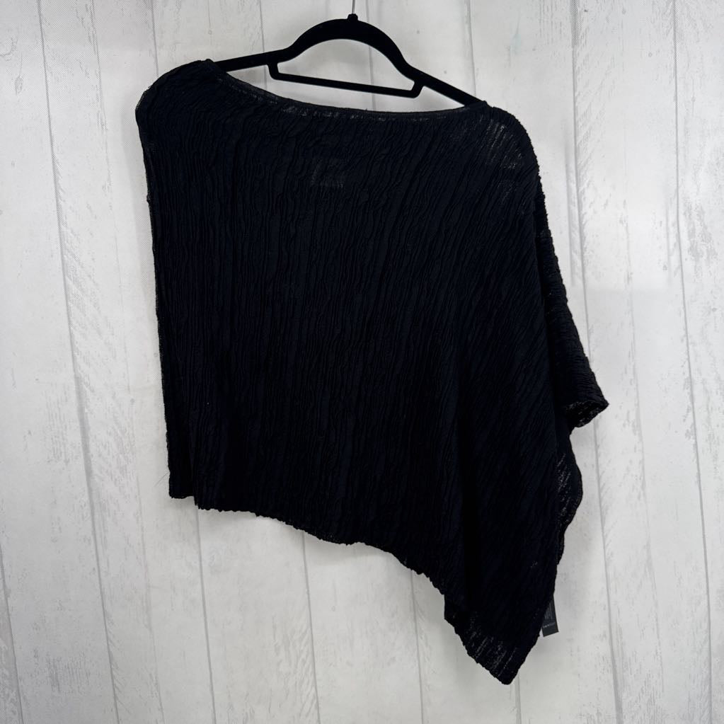 R167 O/S knit poncho