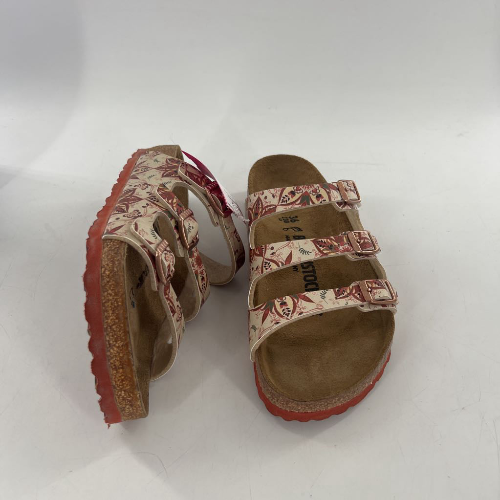 5 leather floral triple strap sandal