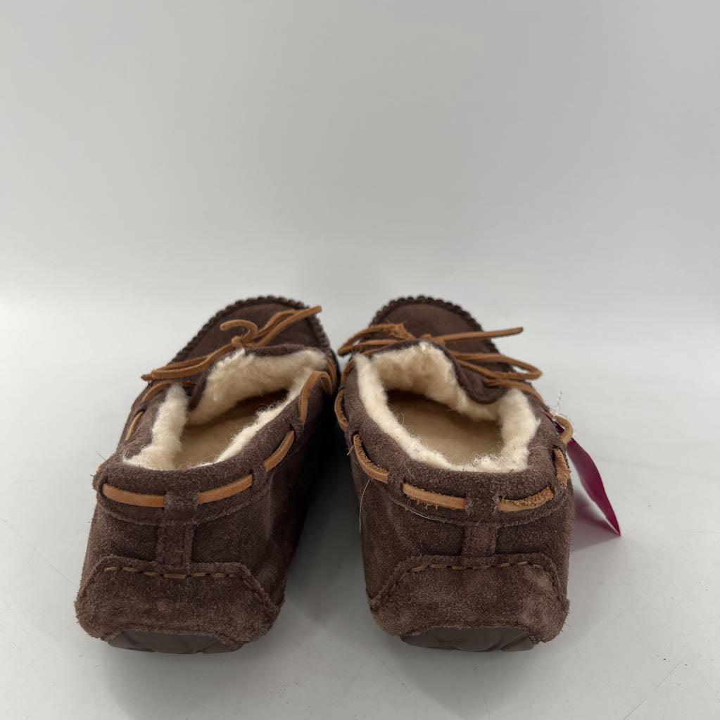 9 sherpa lined suede loafer