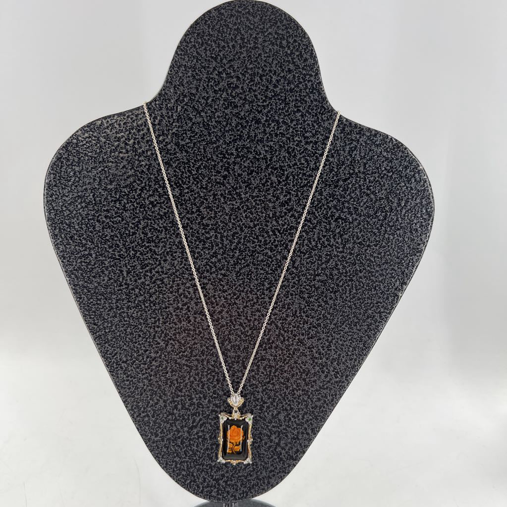 10" .925 silver necklace w/ resin flower pendant