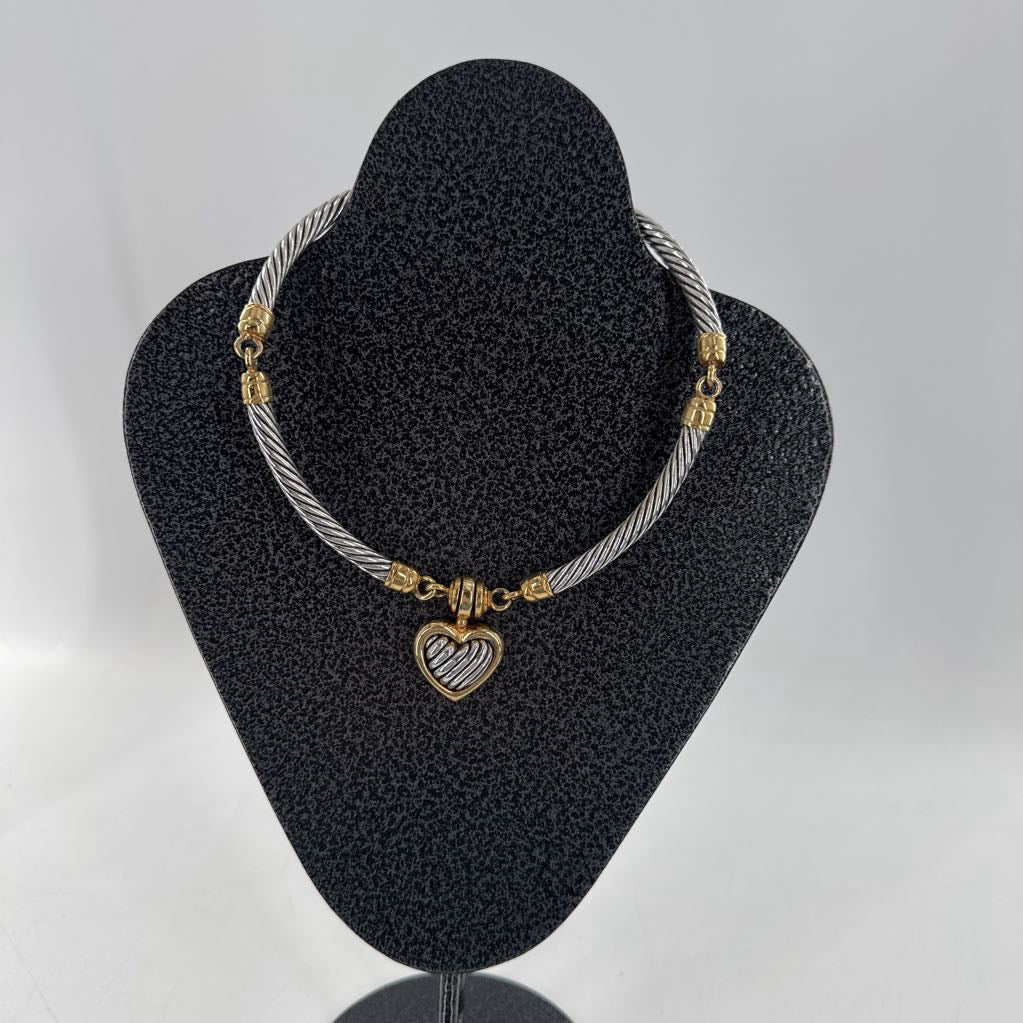 9" two-tone heart pendant necklace