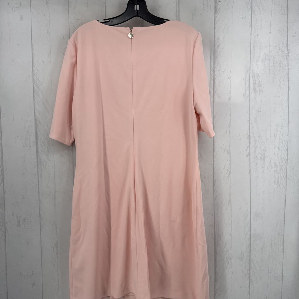 16 round neck btton accented s/s dress