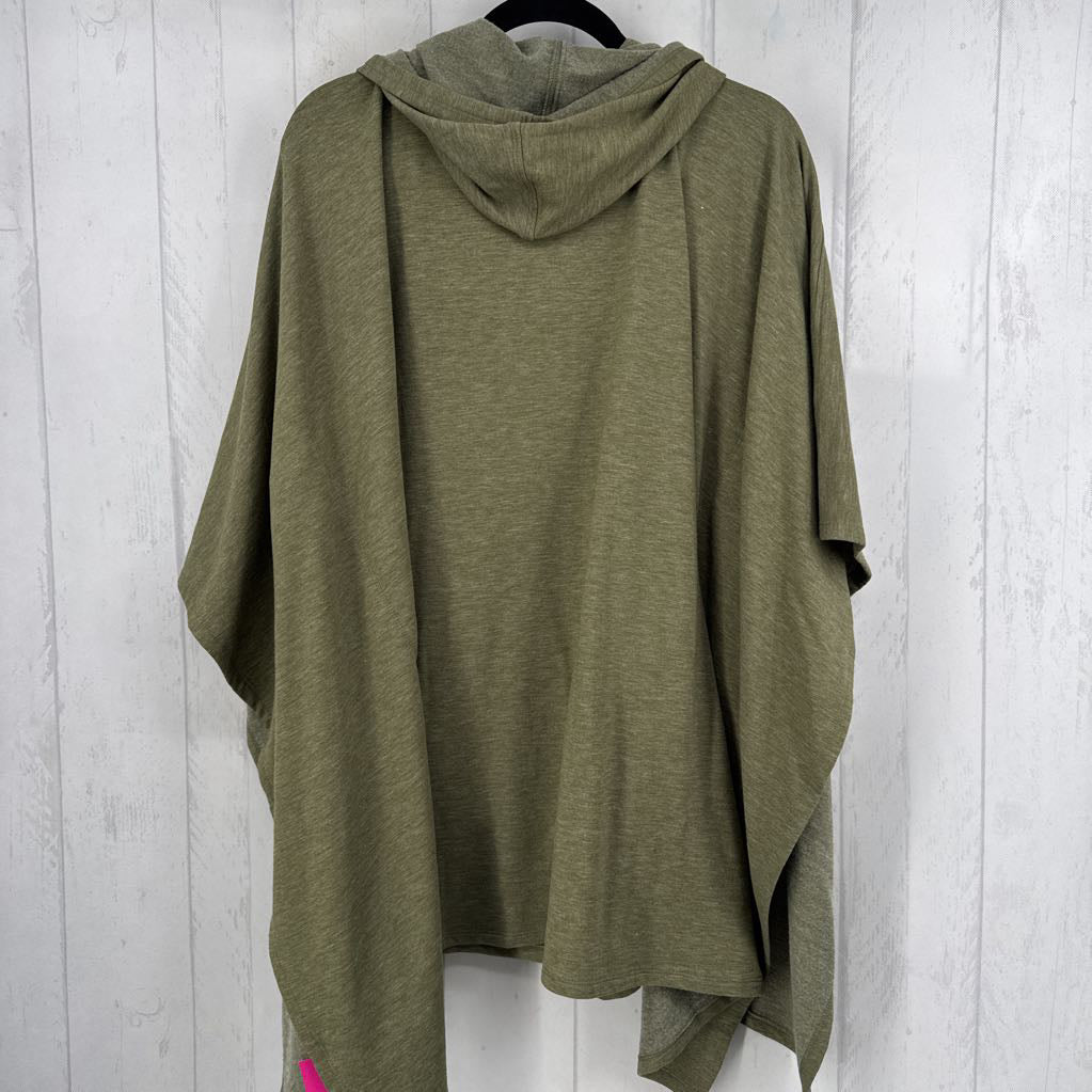L/XL marled hooded cape