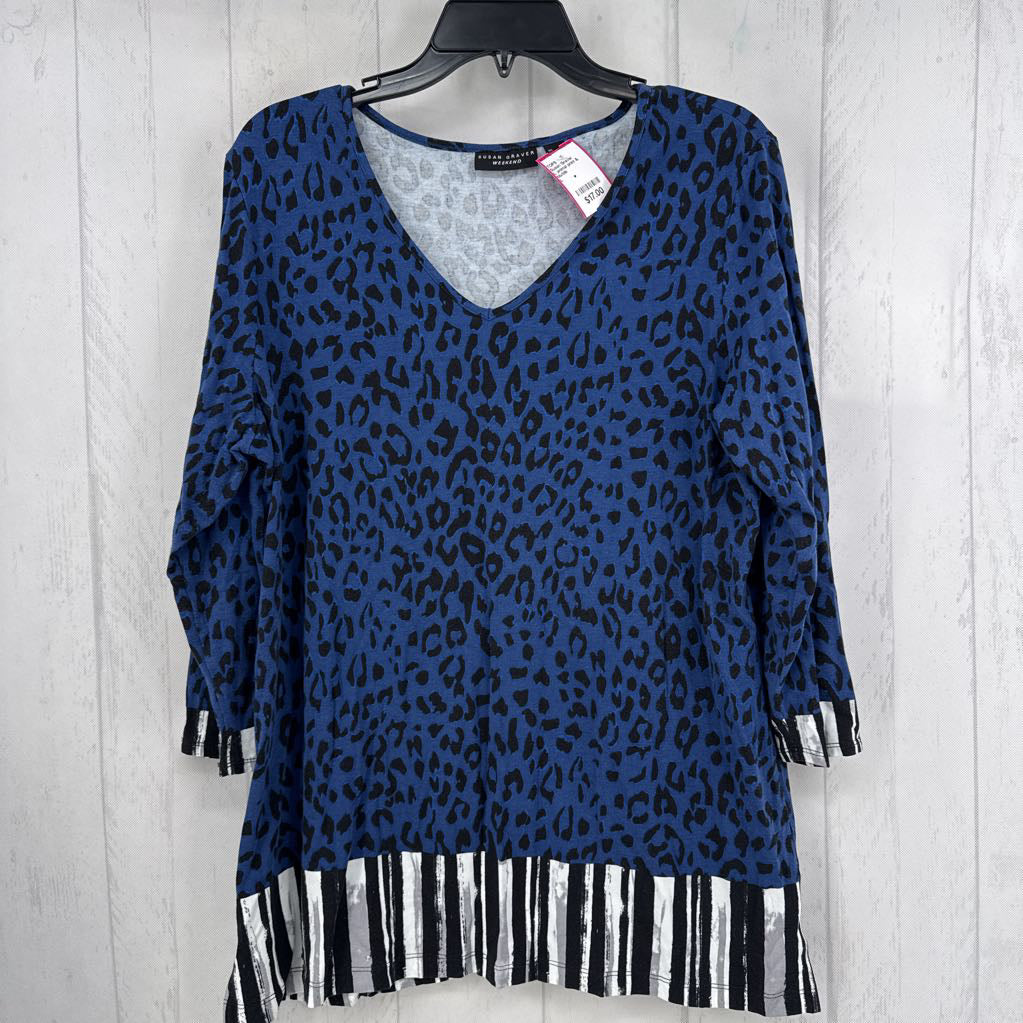 L animal print & striped v-neck 3/4 slv top