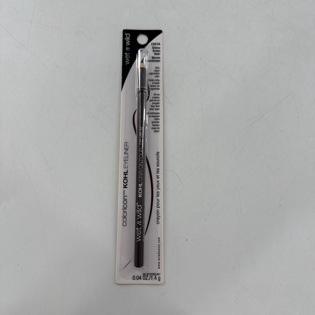 kohl eyeliner-brown