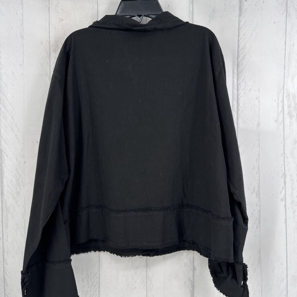 L cotton raw hem button down shacket