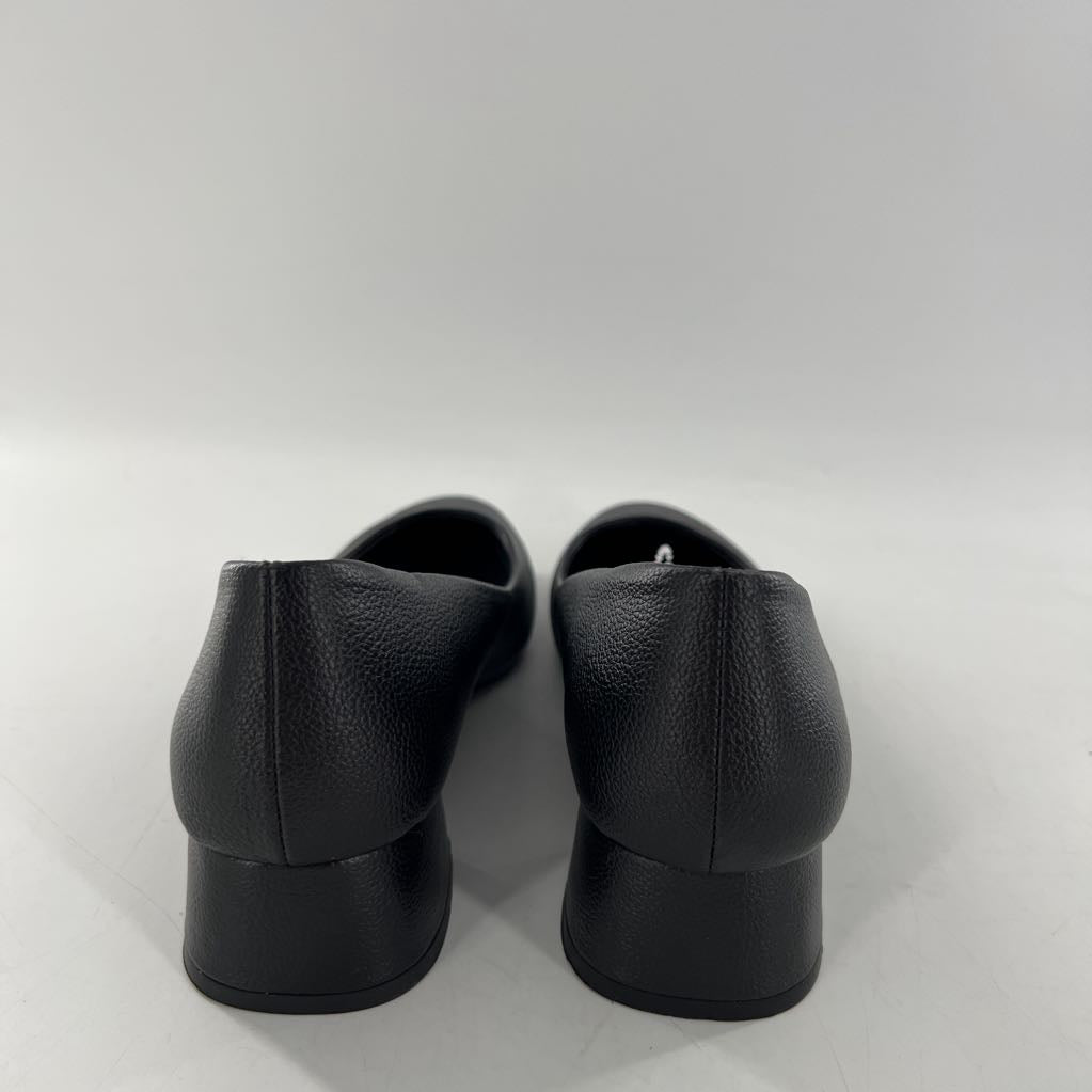 6.5 leather low heel pumps