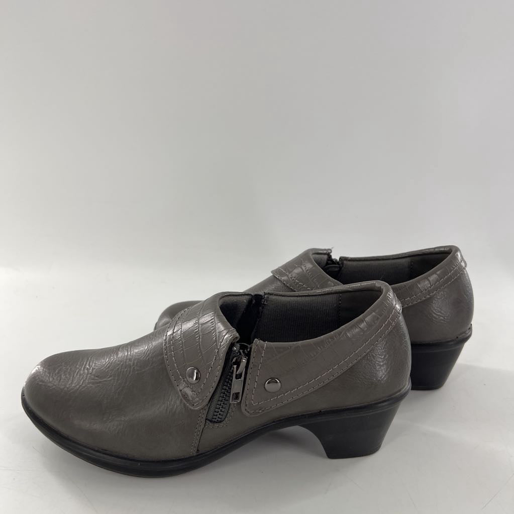 8w leather low heel shoes