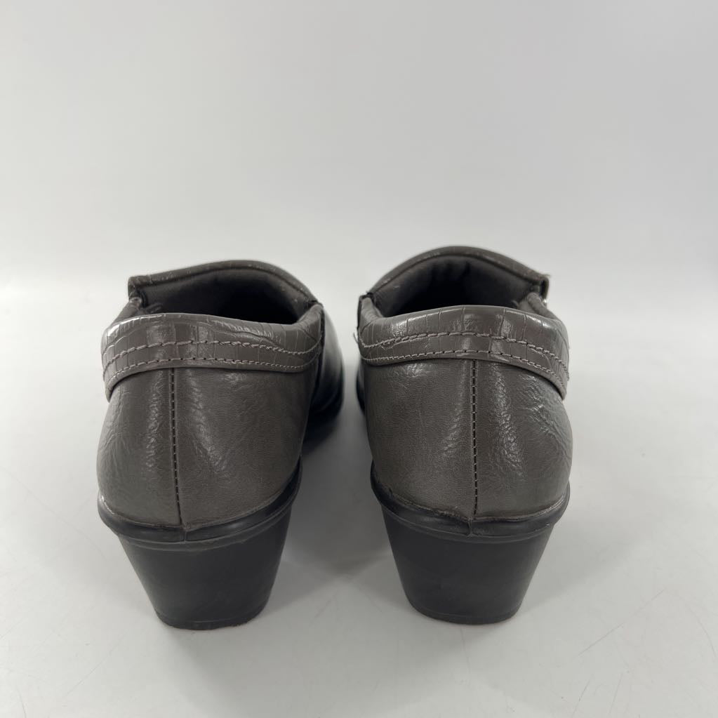 8w leather low heel shoes