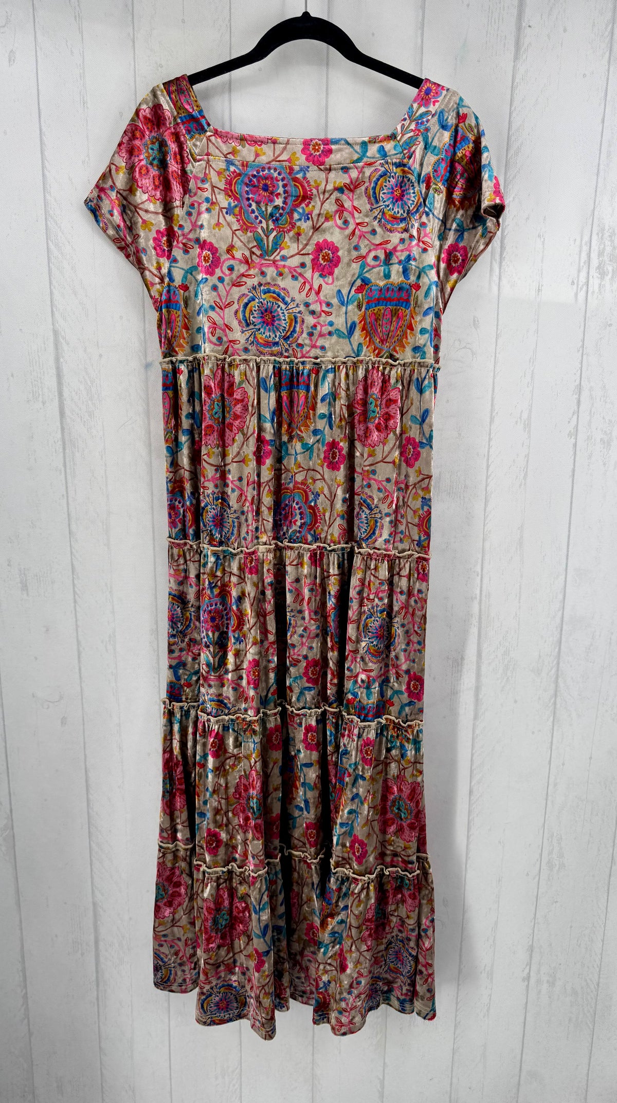 M velvet flo print tiered cap slv dress
