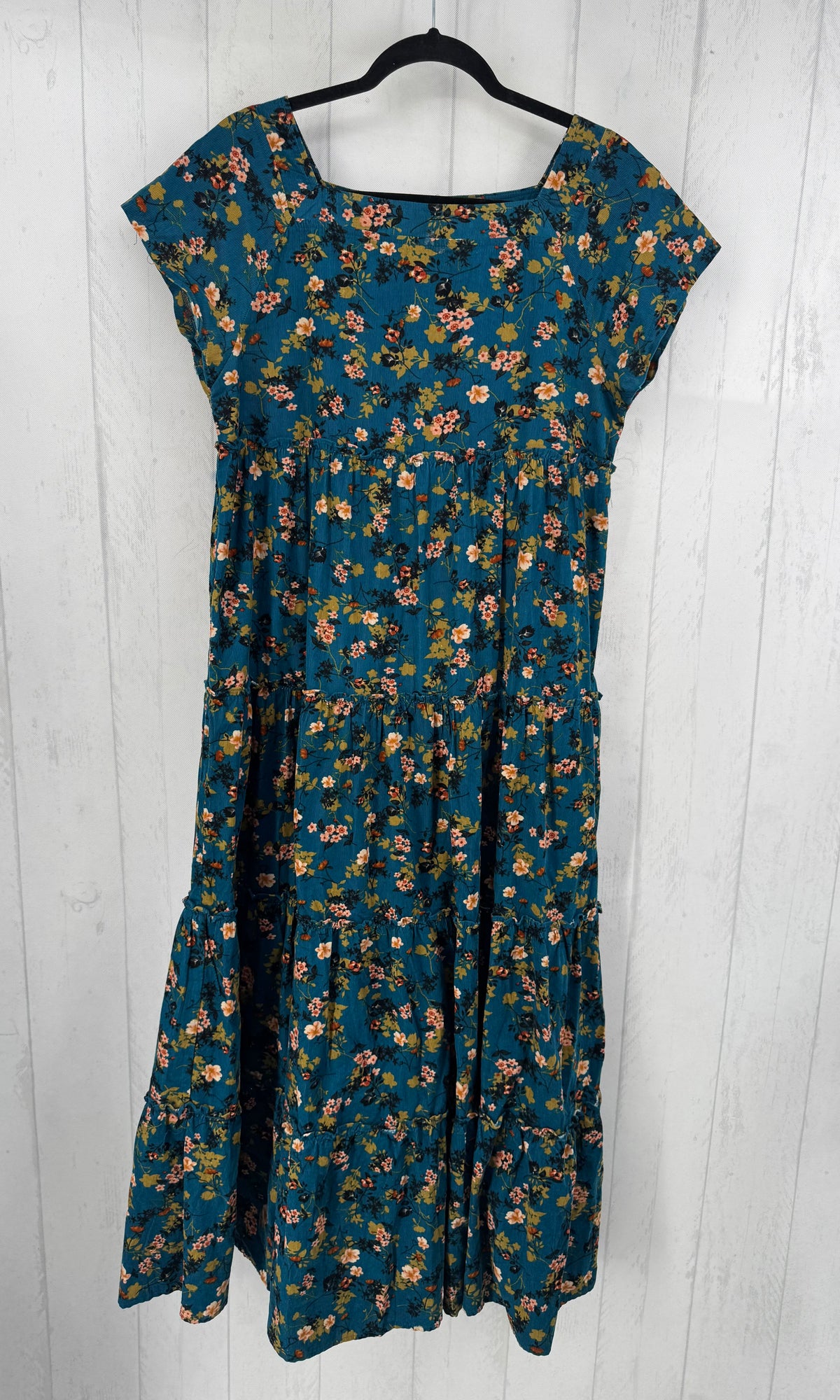 M corduroy flo print tiered cap slv dress