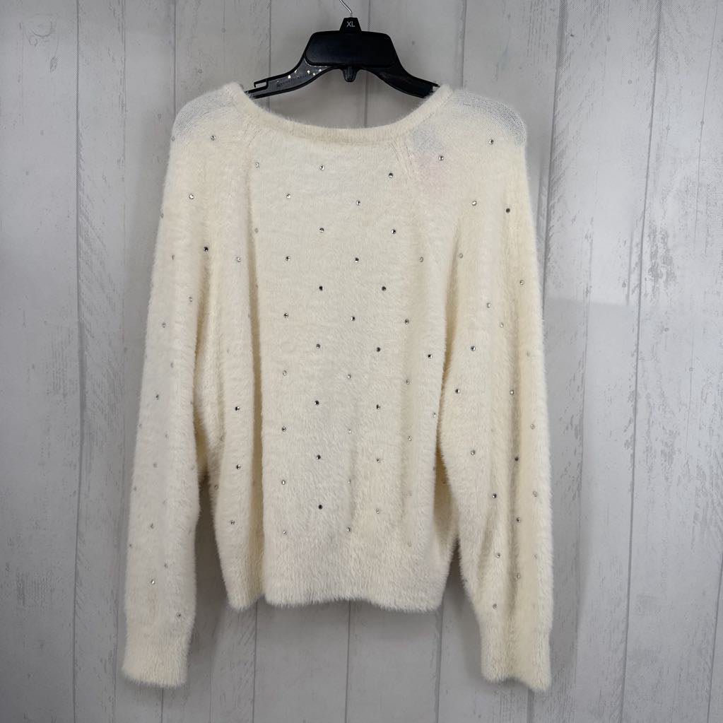 M embelished v-neck sweater