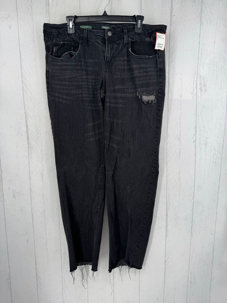 12 mid-rise straigh tleg jean