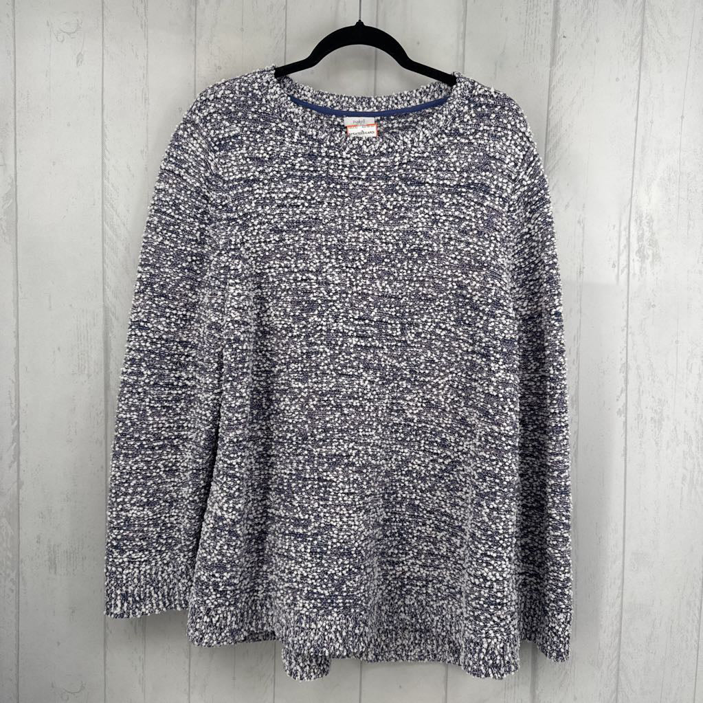 2X boucle sweater