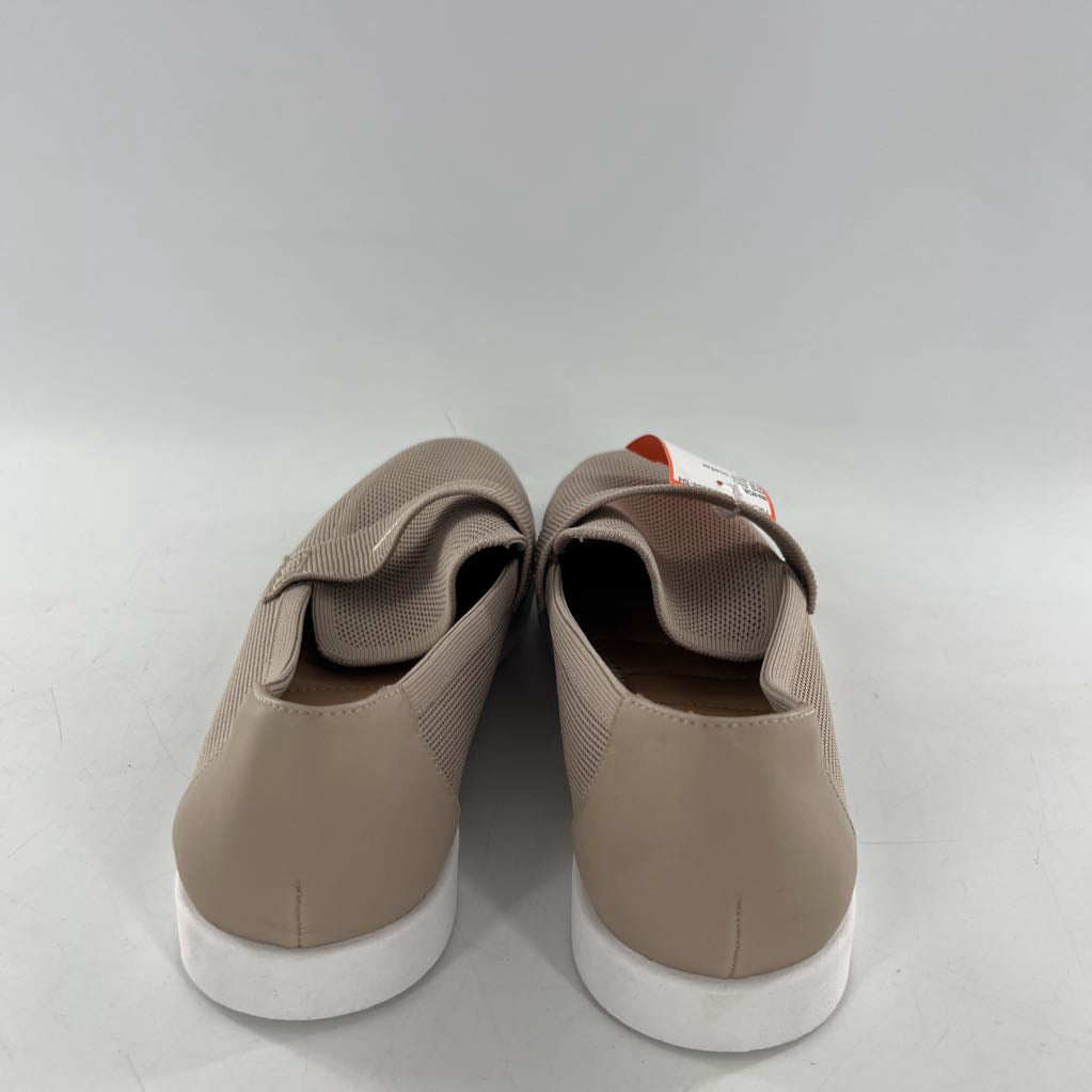 8.5 knit loafer