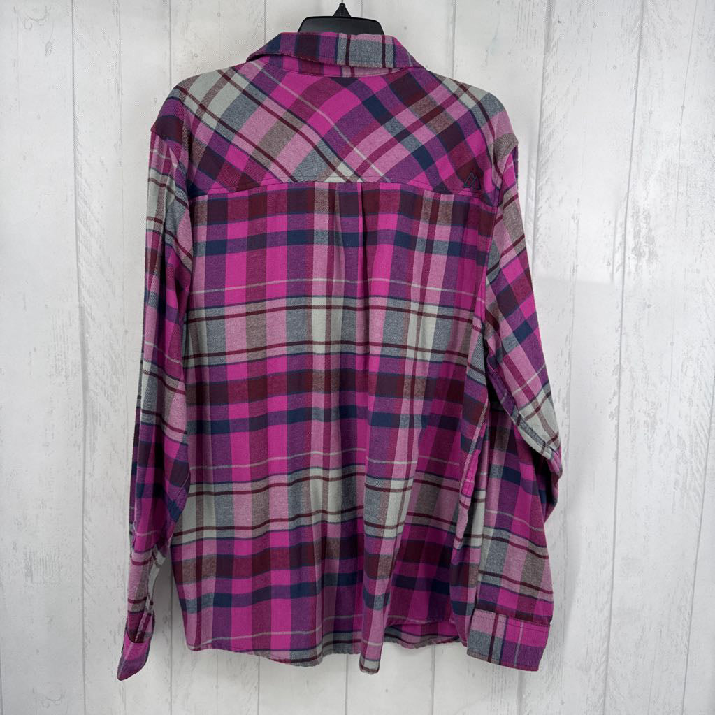 XL plaid button down l/s top