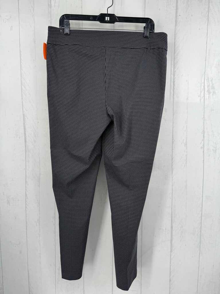 L houndstooth pull-on pant