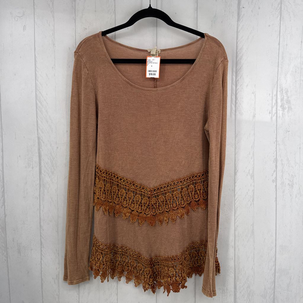 S waffle knit lace accent l/s top
