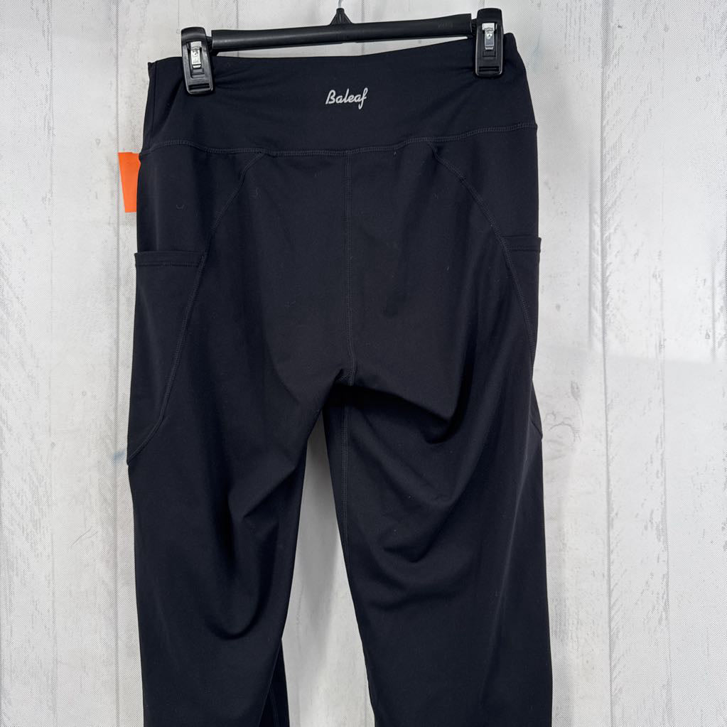 M hi-rise capris