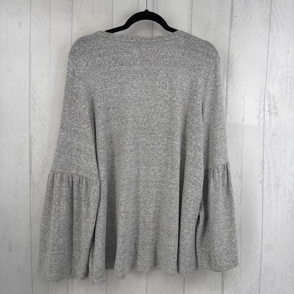 XL pearl embelished flare slv knit top