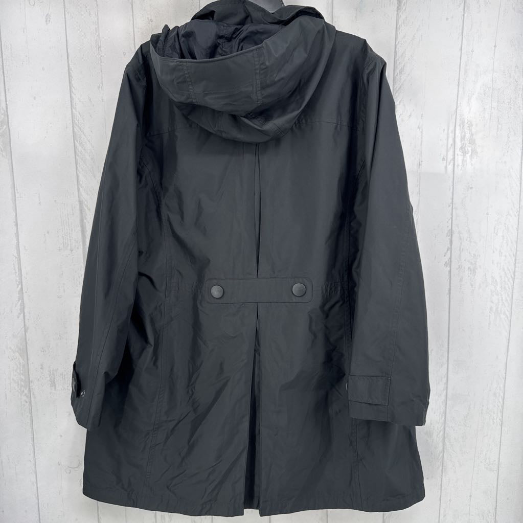 XL rain coat