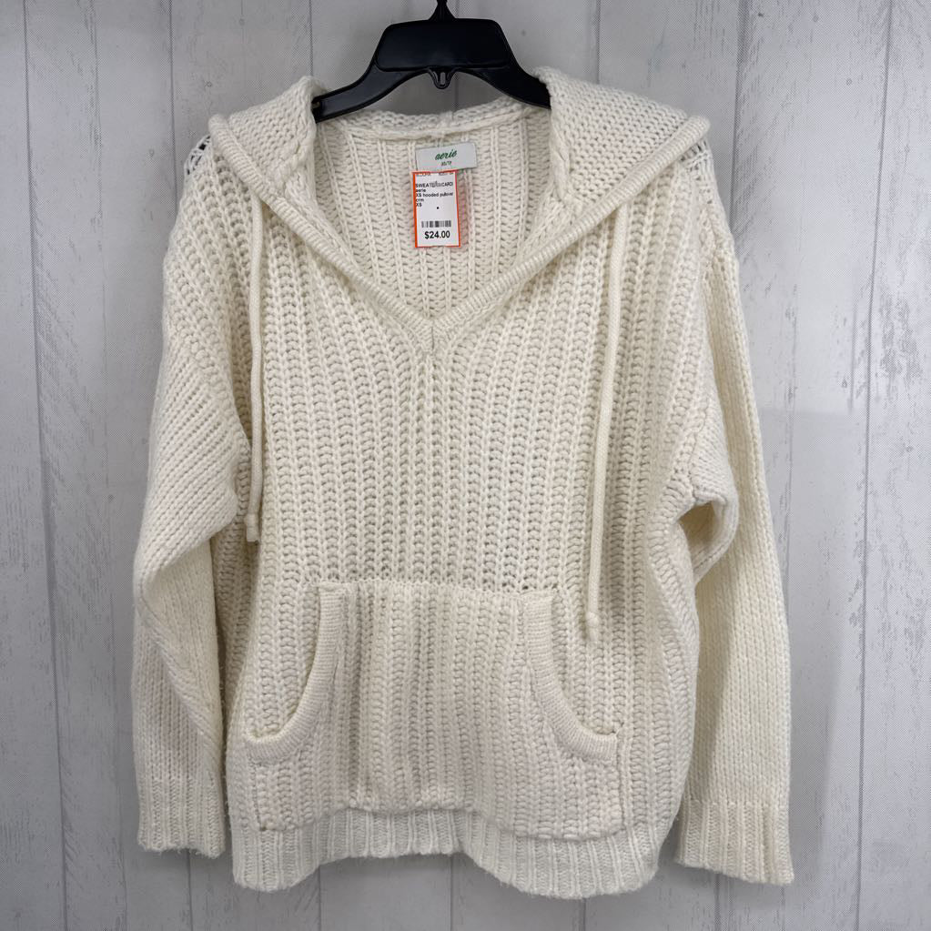 XS hooded pullover sweater