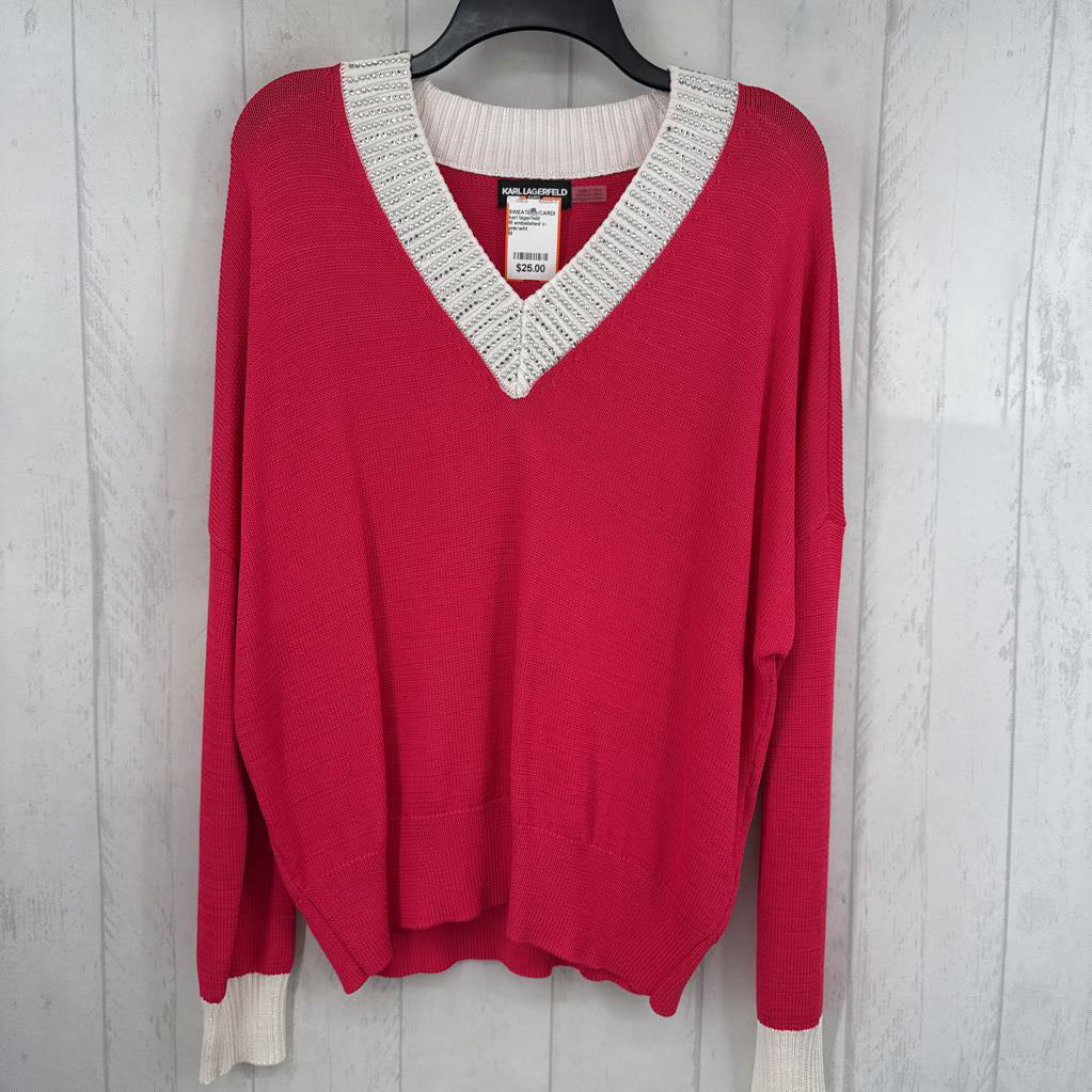 M embelished v-neck sweater