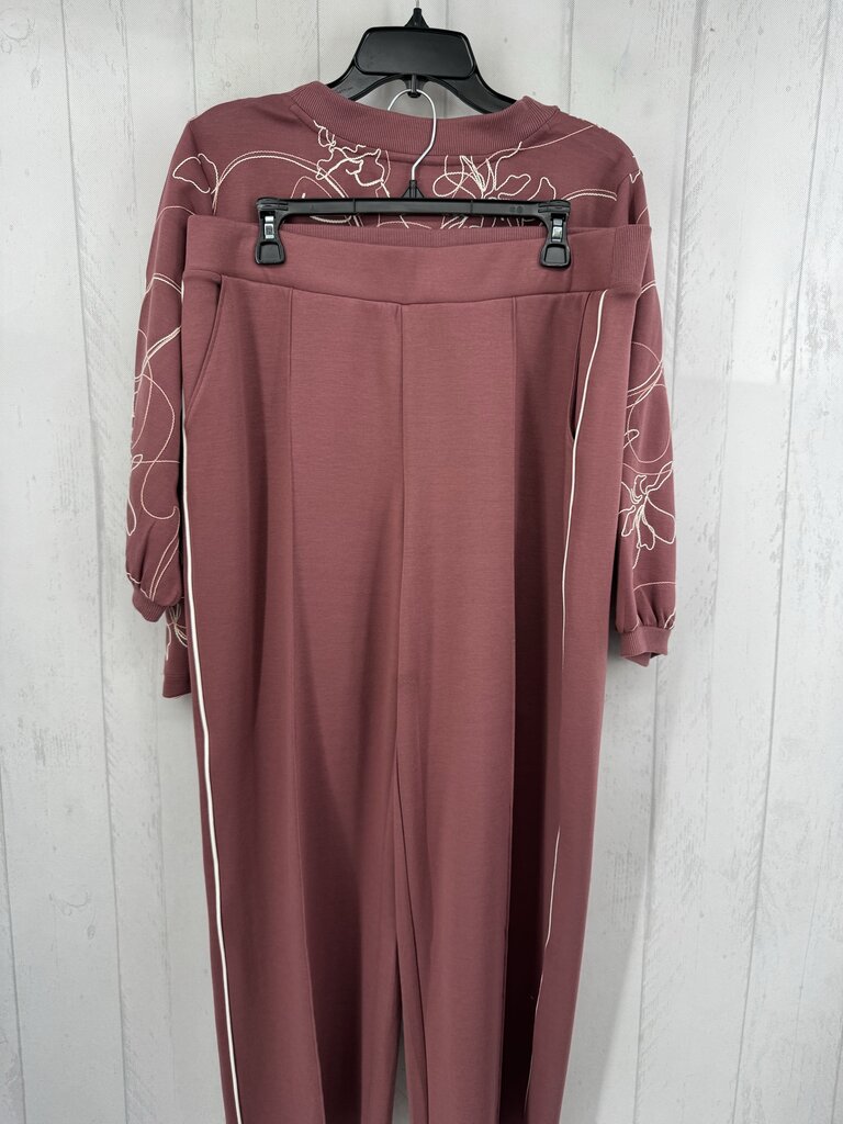 L 2pc flo embroidered pant set
