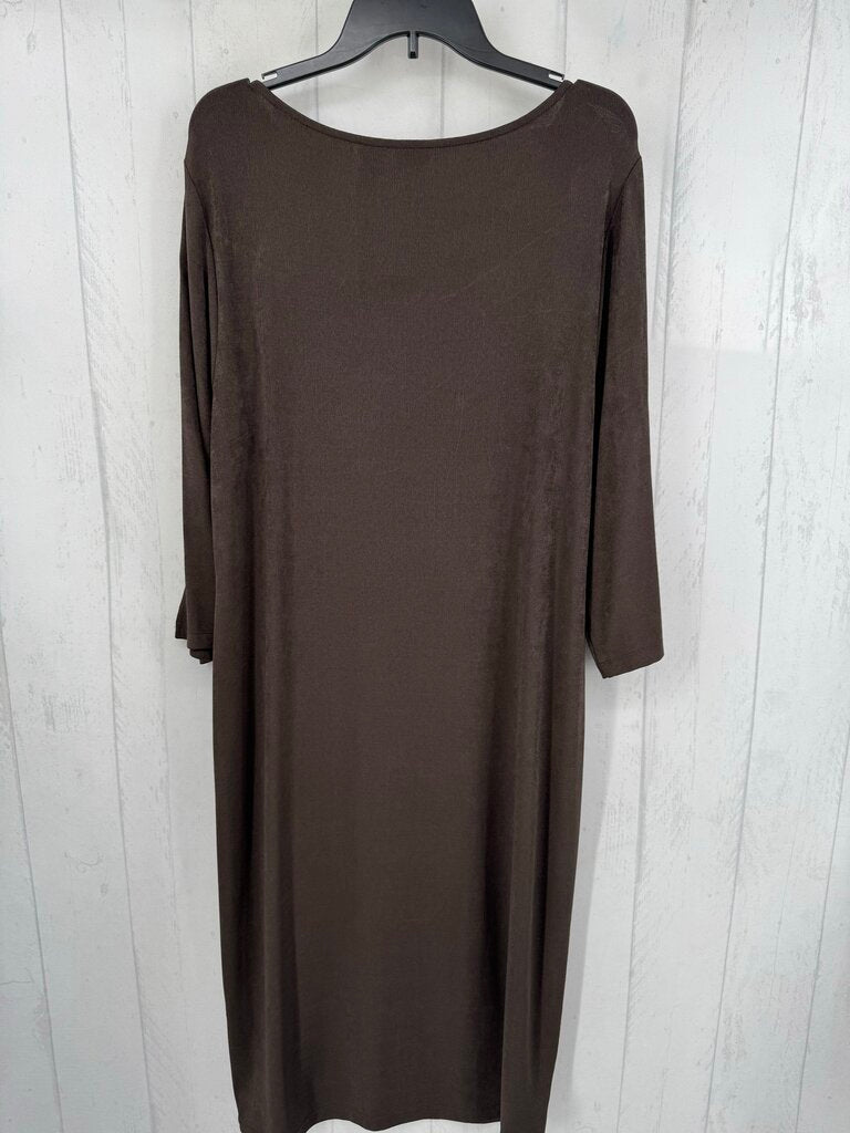 XL button accent 3/4 slv jersey knit dress