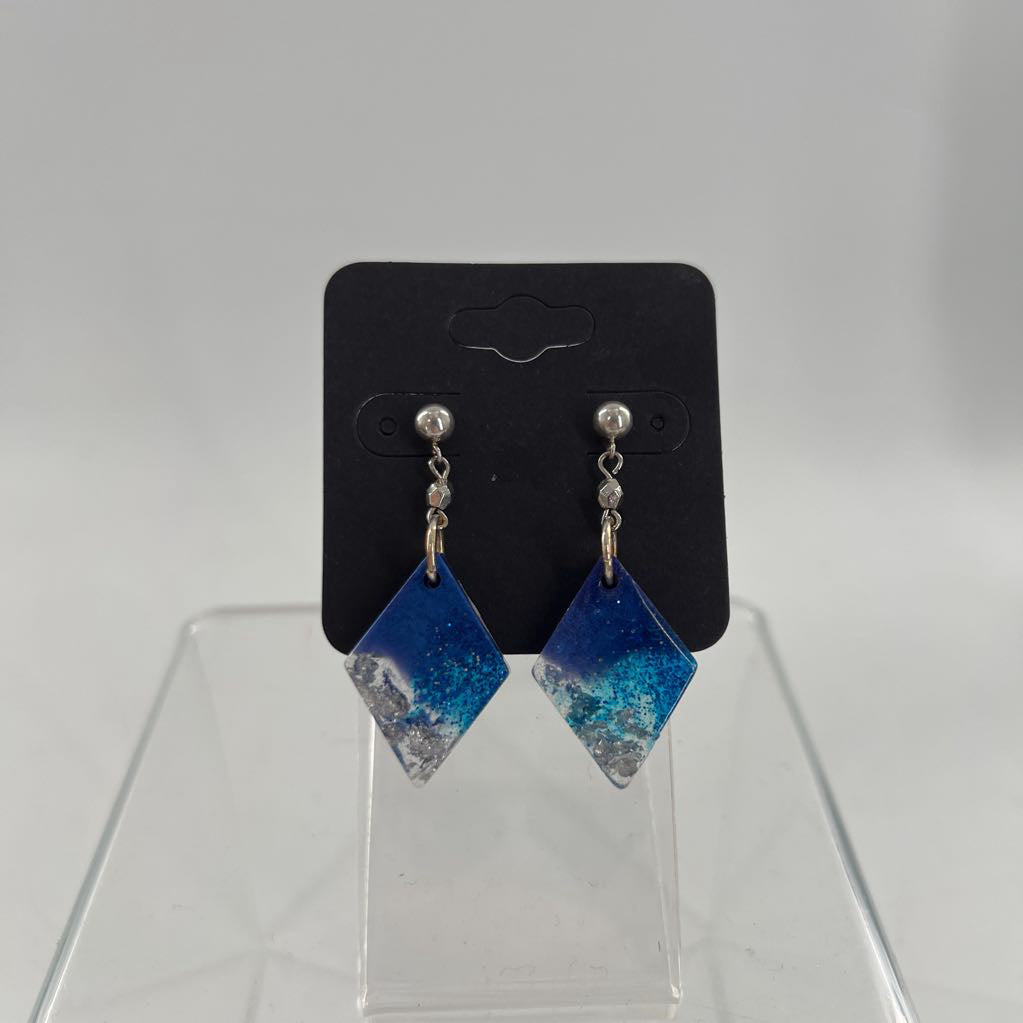 blue & silver diamond shape dangle earrings