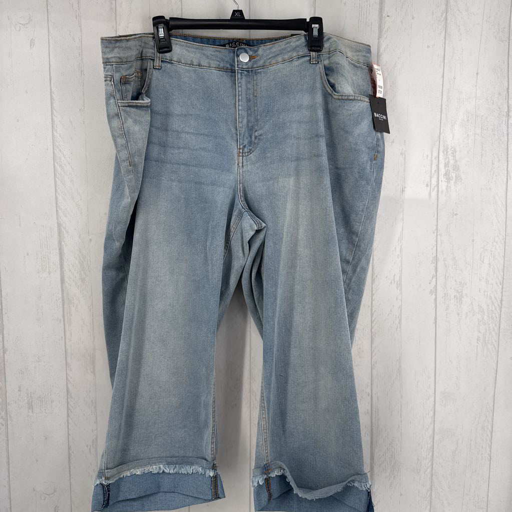 22 denim capris