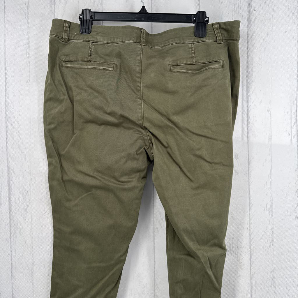 R59 14p slim leg khakis