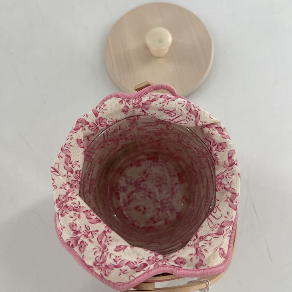 top handle longaberger basket w/ floral liner & lid