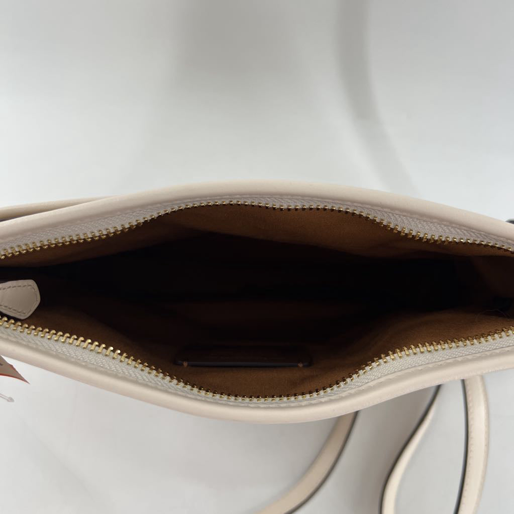 signature crossbody w/ slip pocket
