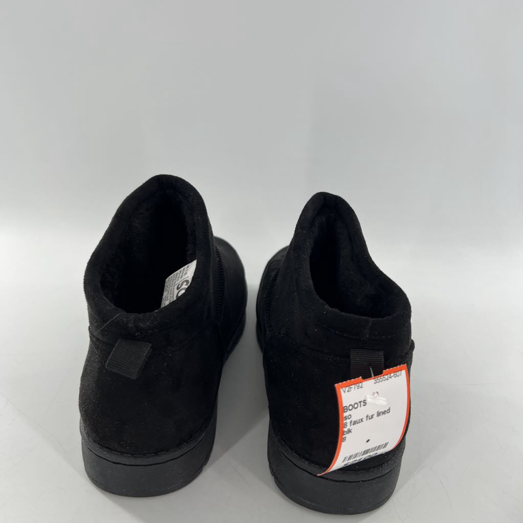 8 faux fur lined ankle boot