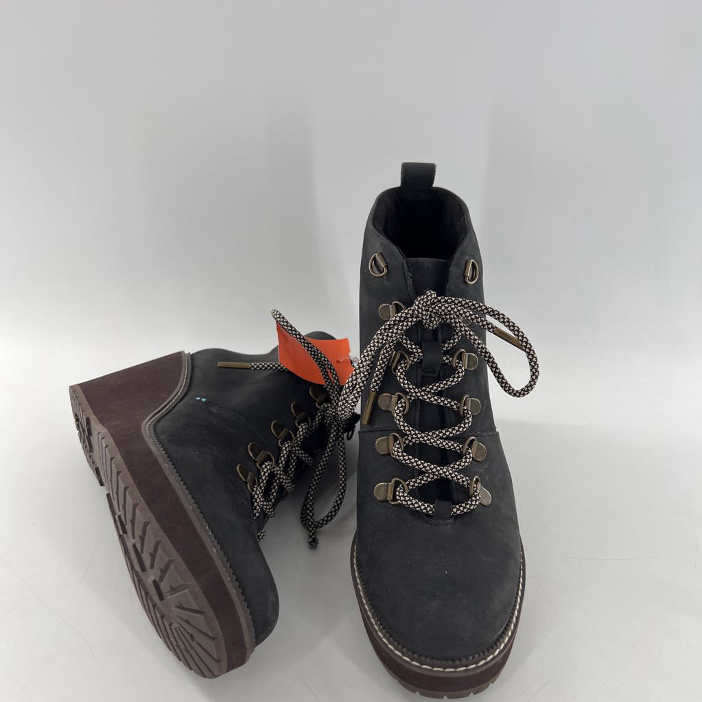 7.5 lace-up wedge heel boot