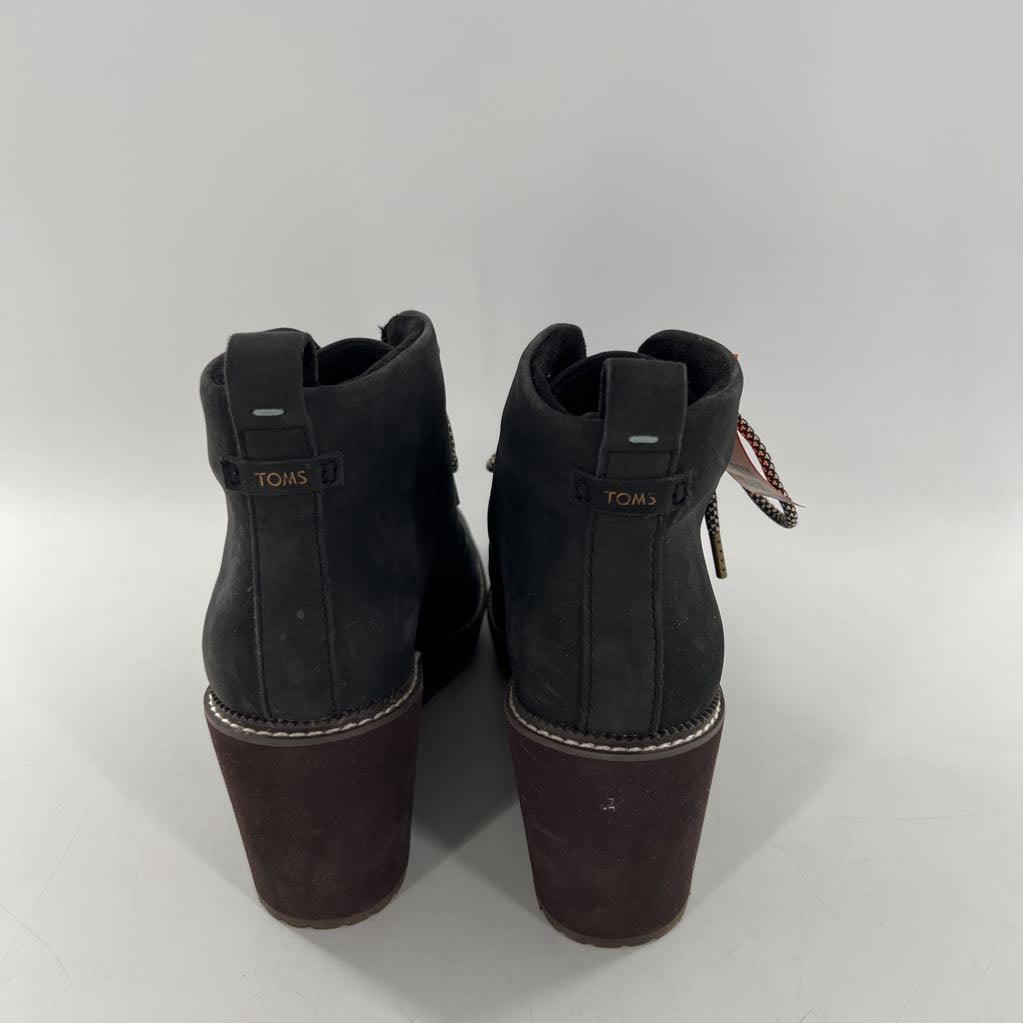 7.5 lace-up wedge heel boot