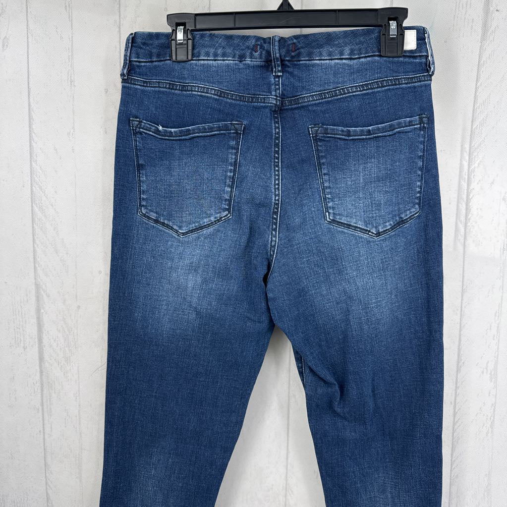 29 hi-rise skinny jeans