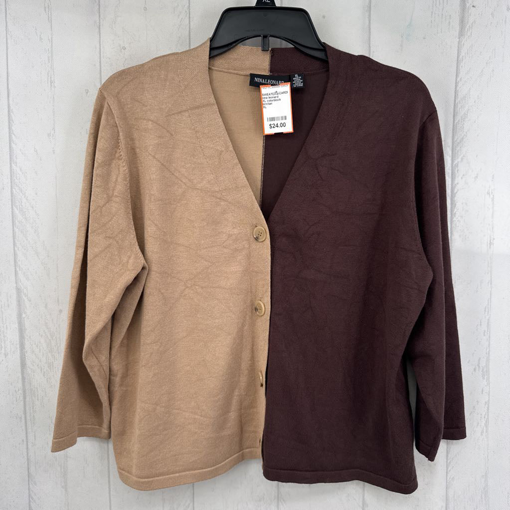 XL colorblock button down cardi