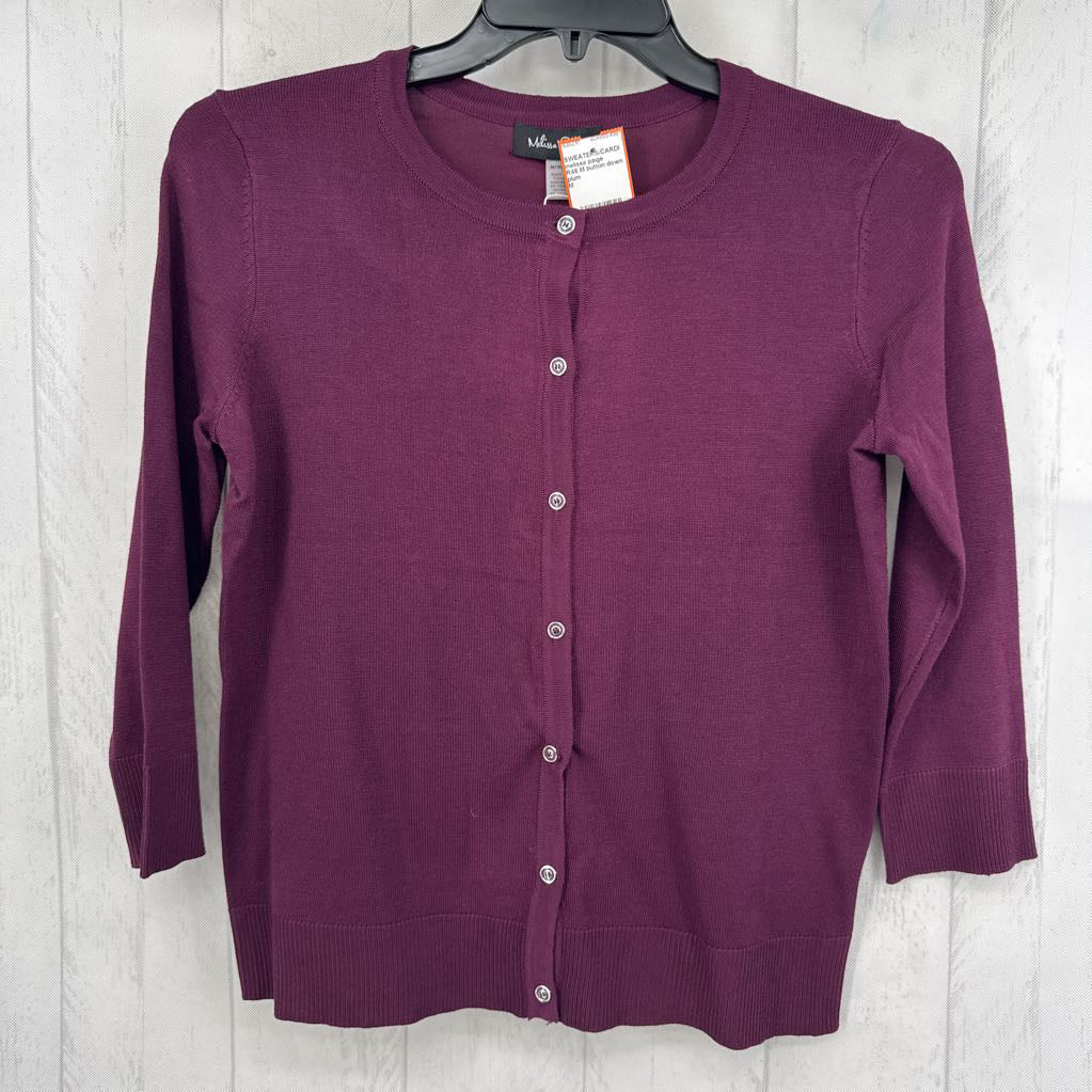 R46 M button down cardi