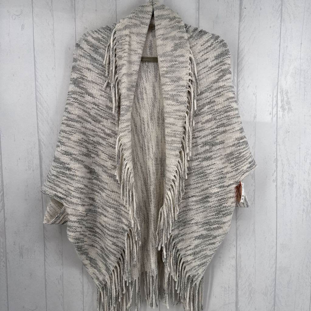 O/S fringe knit ruana